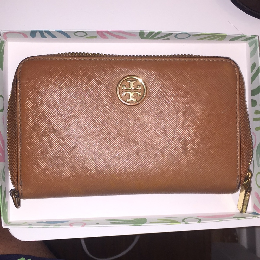Tori Burch Wallet